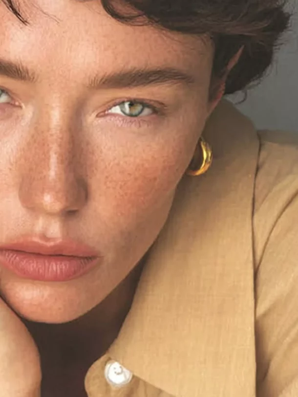 Minimal Wardrobes Are Winning the Season Now